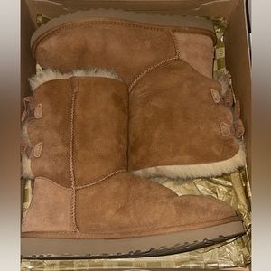 Ugg Bailey bow corduroy boots.